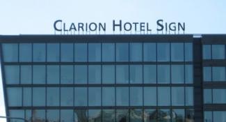 Clarion Hotel Sign 4*