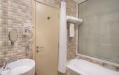 Туры в отель Reflections Hotel