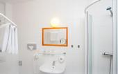 Туры в отель Cloister Inn