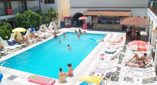 Lefkimi Hotel 2*