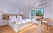 Туры в отель The White Villa at Sani
