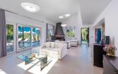 Туры в отель The White Villa at Sani