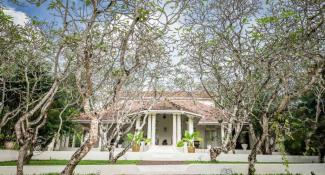 The Sun House Villas