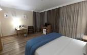 Туры в отель Tryp Berrini