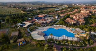 Club Hotel Felicia Village 5*