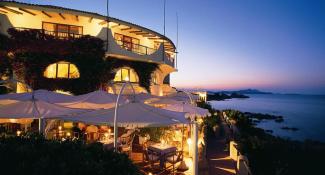 Club Hotel Baja Sardinia 4*