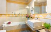 Туры в отель Falcon Hotel