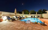 Туры в отель Fiorentinos Villa