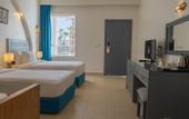 Туры в отель Club Reef Hotel