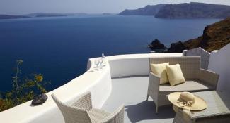 Liakada Oia Suites Apts