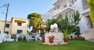 Erato Apartments 3*