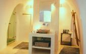 Туры в отель Iconic Santorini, a boutique cave hotel