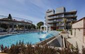 Туры в отель DoubleTree by Hilton Hotel Kusadasi