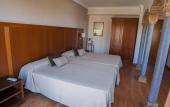 Туры в отель Hotel Comarruga Platja