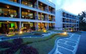Туры в отель The Kris Resort