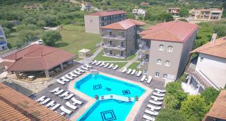 Royal Hotel and Suites 4*