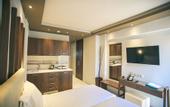 Туры в отель Royal Hotel and Suites