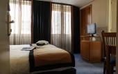 Туры в отель Hotel Jfk Napoli