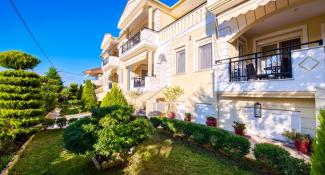 Villa Mandani Luxury Apartments 3*