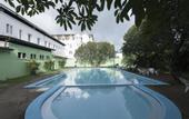 Туры в отель Queen's Hotel