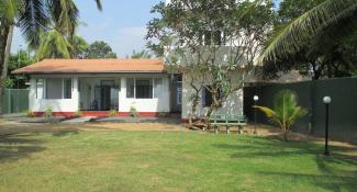 Villa Whispering Shells 2*