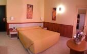 Туры в отель Laurence Hotel