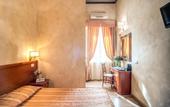 Туры в отель Hotel Labelle