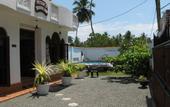 Туры в отель Petter`s Beach Inn