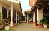 Туры в отель Petter`s Beach Inn