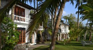 Hiru Villa Maggona 3*