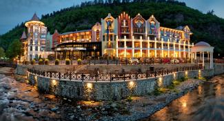 Crowne Plaza Borjomi 5*